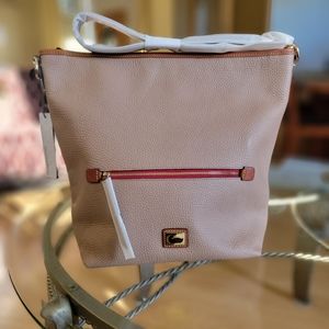 Dooney & Bourke NWT Camden Pebble Hobo